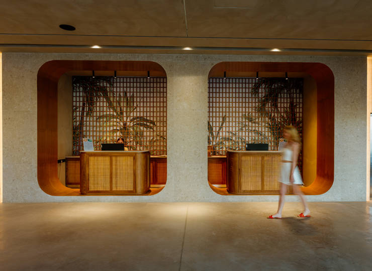 Arrive in Style: Book Your Airport Transfer to Cavo Zoe Seaside Hotel