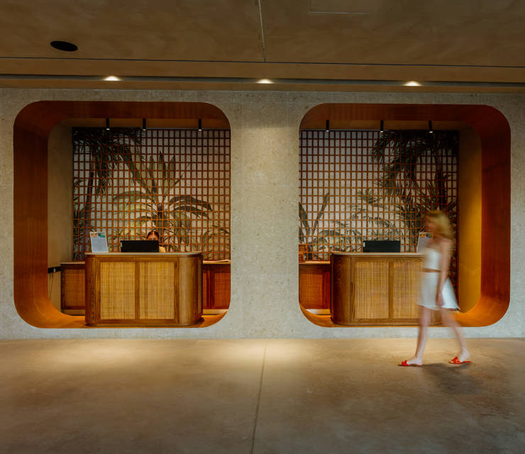 Arrive in Style: Book Your Airport Transfer to Cavo Zoe Seaside Hotel